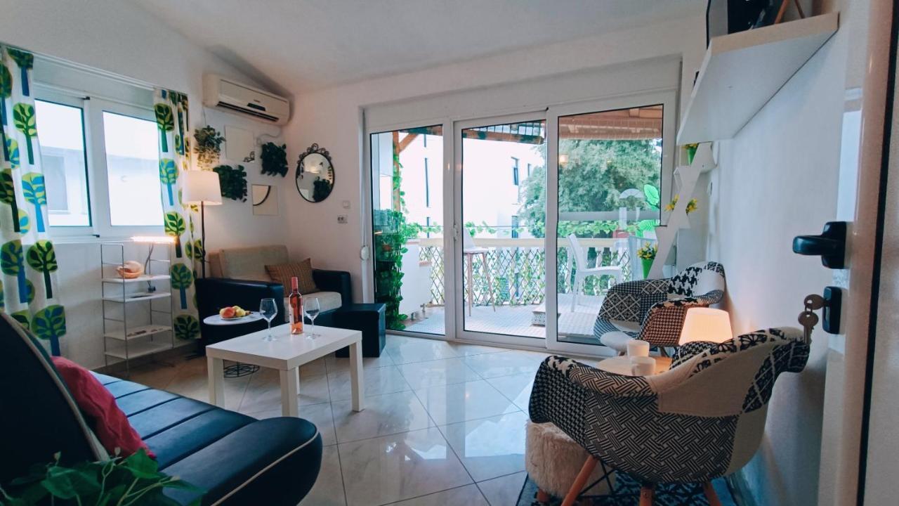 Beach Apartment With Beach Chairs N.1 Utjeha Zewnętrze zdjęcie